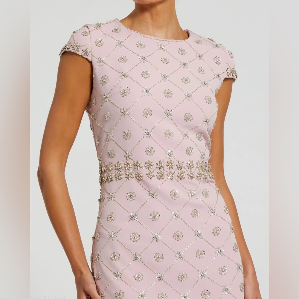 MAC DUGGAL
Pink Hand Embellished High Neck Midi Dress Size 4 - Picture 2 of 4